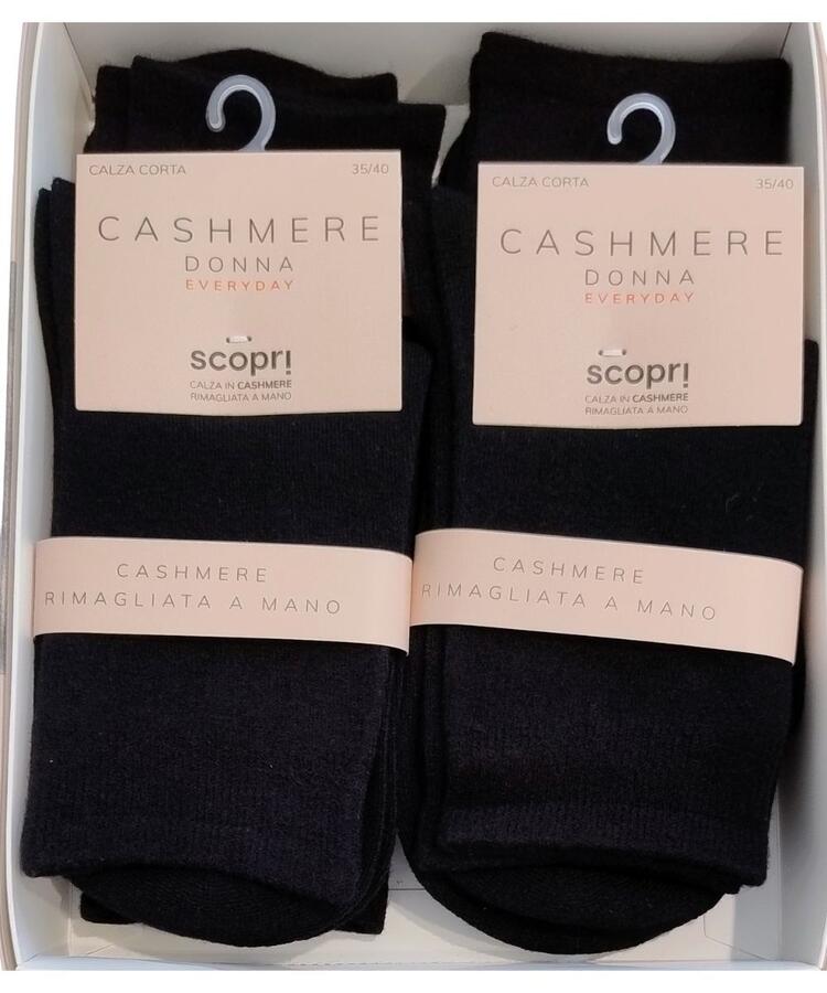 Calzino corto donna in cashmere Scopri Prisco CashmereDC Scopri Calze