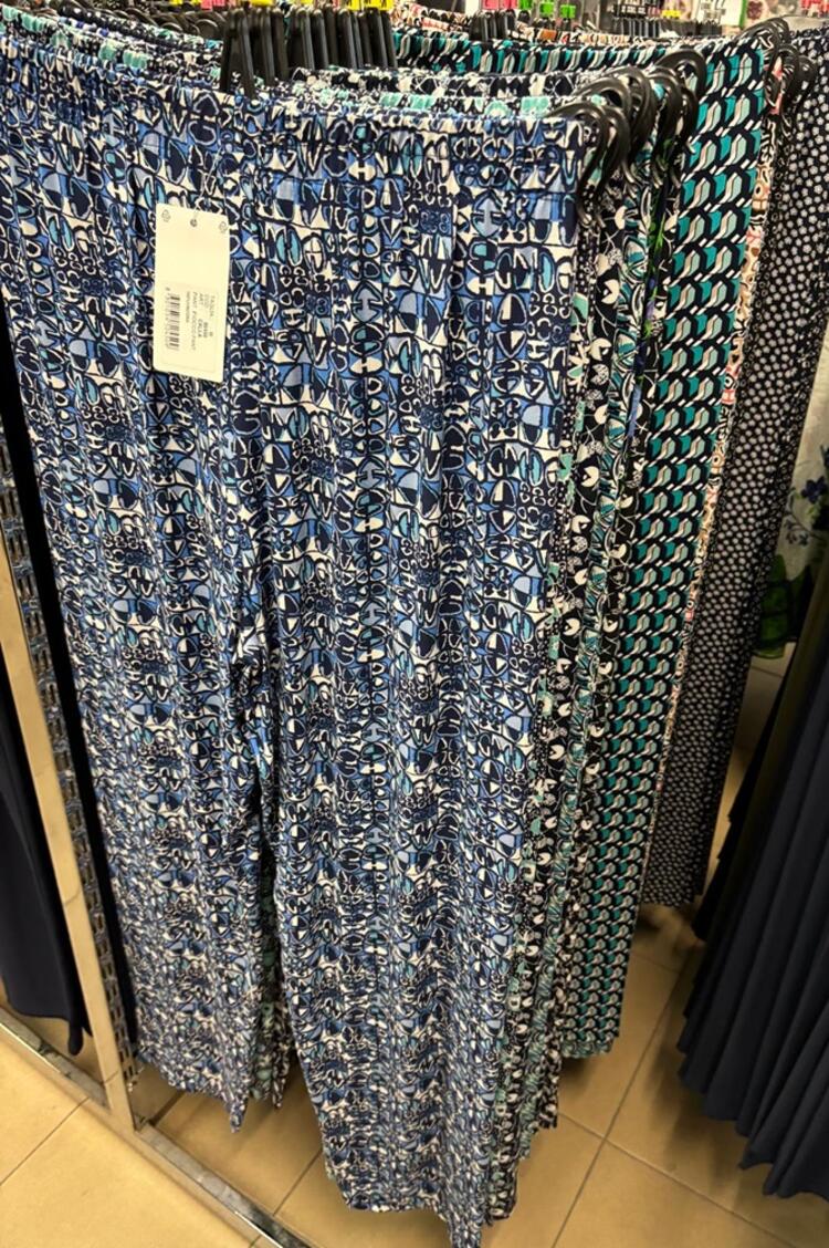 PANTALONE DONNA ESTIVO CALIBRATO LOOK CORIANDOLO Look