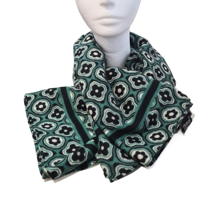 Idee regalo per lei: foulard e sciarpe da donna